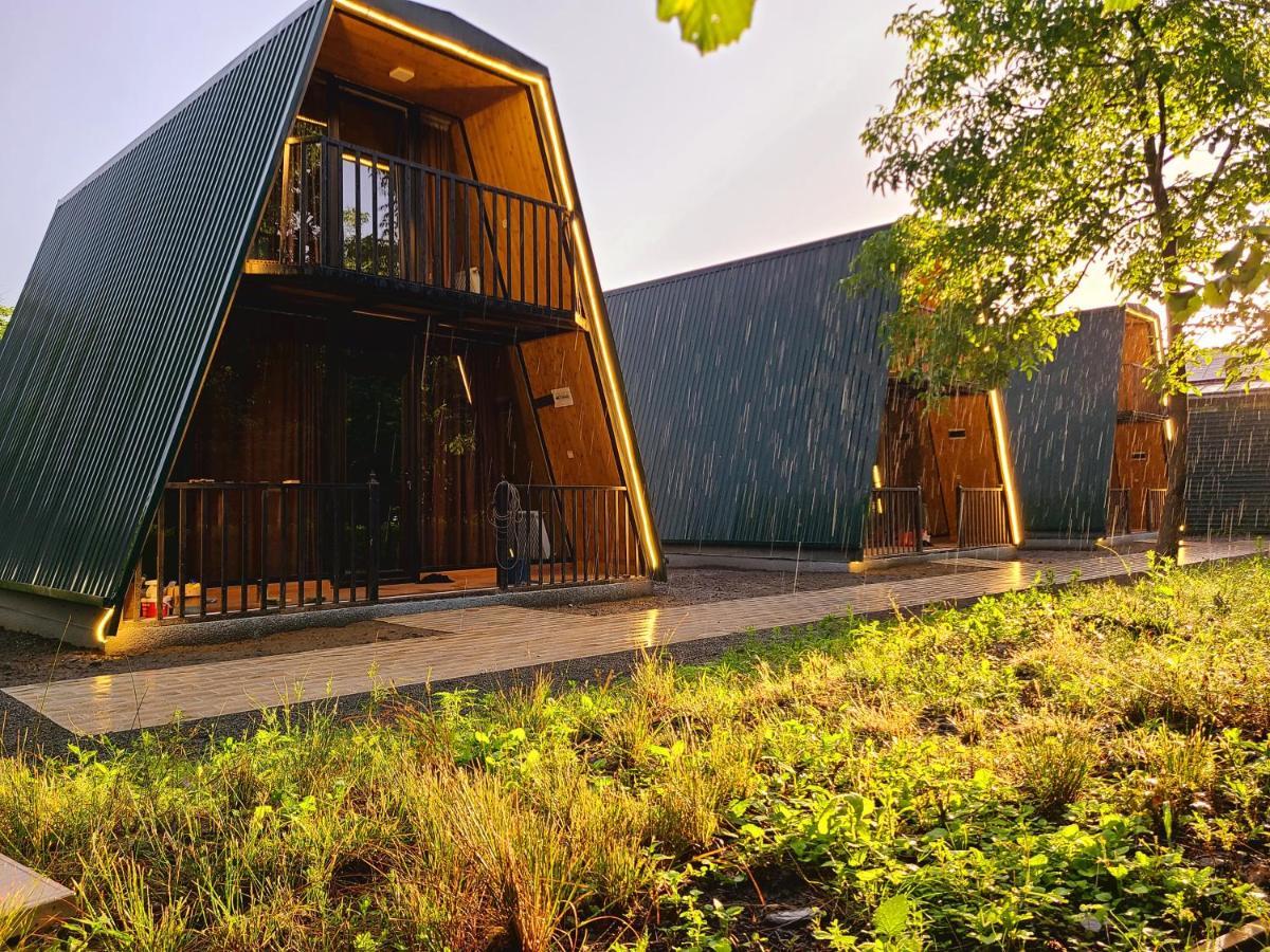 Diamond Cottages Лаґодехі Екстер'єр фото